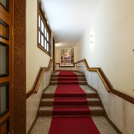 Luxury Galleria Apt - Milan Duomo Exterior photo