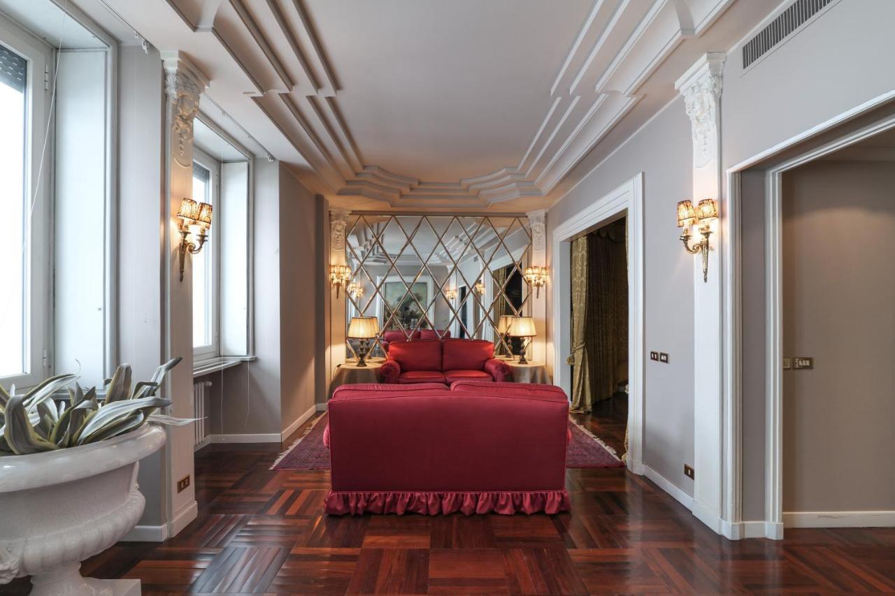 Luxury Galleria - Duomo Apartment *